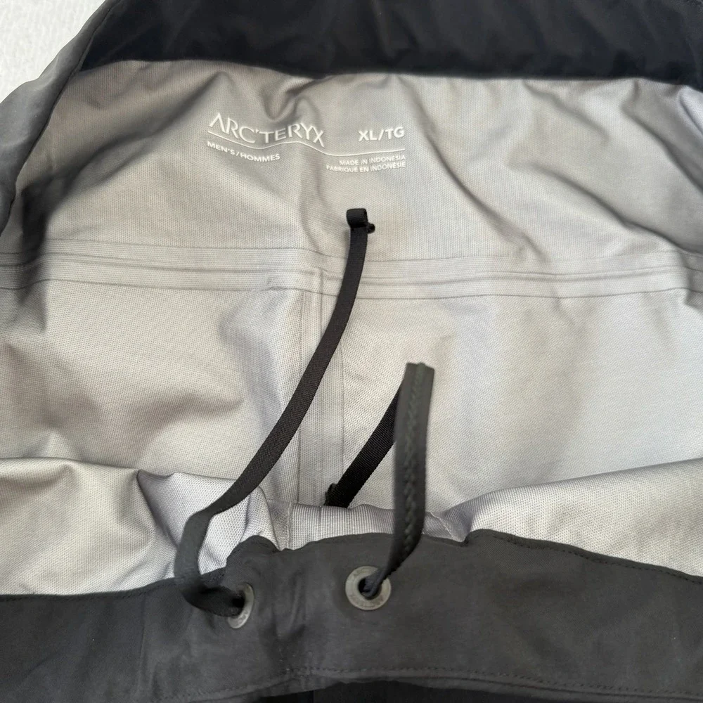 ARC'TERYX Beta Pants Men's XL Black GoreTex Nylon Lightweight‎ Shell Hiking EUC